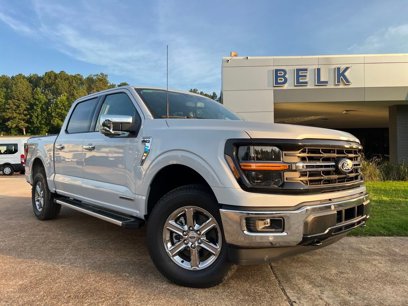 New 2025 Ford F150 XLT w/ Equipment Group 302A MID