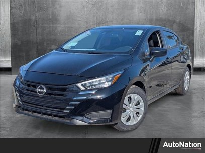 New 2025 Nissan Versa S w/ Trunk Package