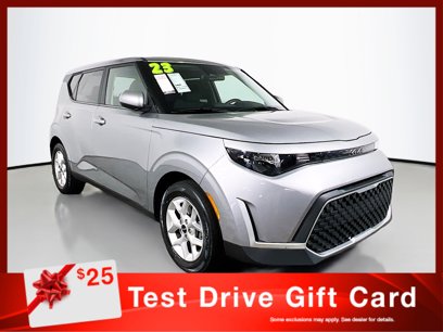 Used 2023 Kia Soul LX w/ LX Technology Package