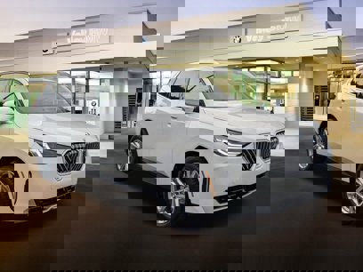 New 2025 BMW X3 xDrive30i w/ Convenience Package