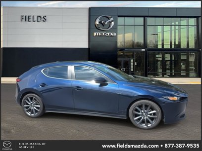 Used 2019 MAZDA MAZDA3 AWD Hatchback w/ Preferred Pkg