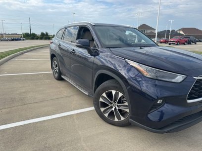 Certified 2022 Toyota Highlander XLE