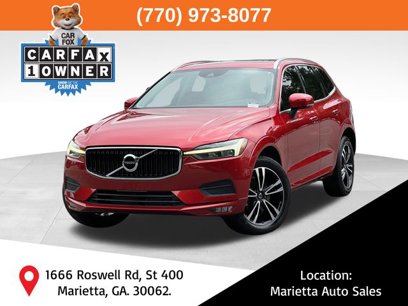 Used 2021 Volvo XC60 T5 Momentum w/ Climate Package