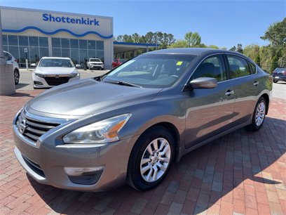Used 2015 Nissan Altima 2.5 S w/ Power Driver Seat Package