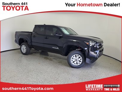 New 2025 Toyota Tacoma SR5