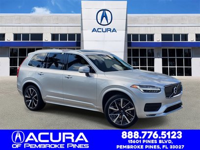 Used 2022 Volvo XC90 T6 Momentum w/ Advanced Package