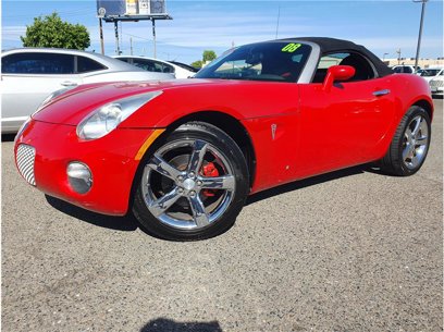 Used 2008 Pontiac Solstice Convertible w/ Premium Package