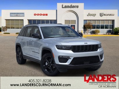 Used 2024 Jeep Grand Cherokee Limited w/ Black Appearance Package