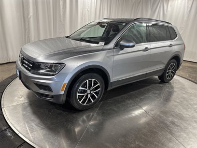 Used 2021 Volkswagen Tiguan SE w/ Panoramic Sunroof Package