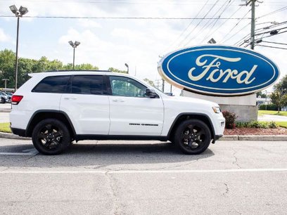 Used 2018 Jeep Grand Cherokee Laredo
