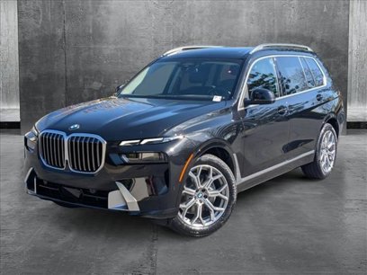New 2025 BMW X7 xDrive40i w/ Premium Package