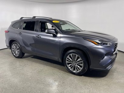 Certified 2022 Toyota Highlander Platinum