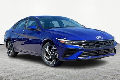 New 2025 Hyundai Elantra Limited
