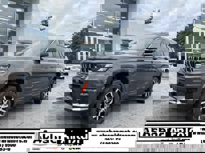Used 2023 Jeep Grand Cherokee L Limited w/ Luxury Tech Group II
