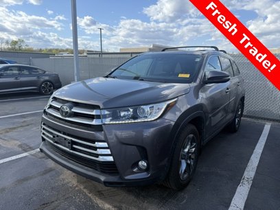 Used 2018 Toyota Highlander Limited Platinum