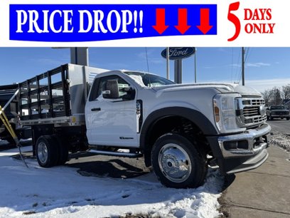 New 2024 Ford F550 4x4 Regular Cab Super Duty w/ XL Chrome Package