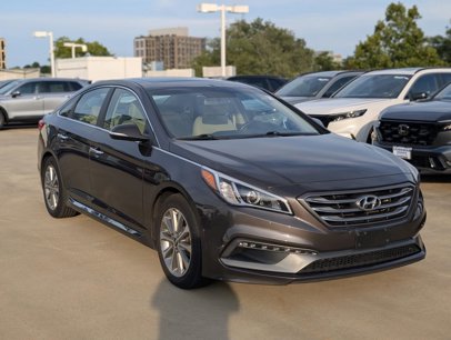 Used 2016 Hyundai Santa Fe Limited w/ Option Group 04
