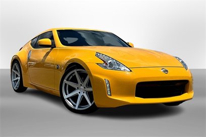 Used 2017 Nissan 370Z Coupe