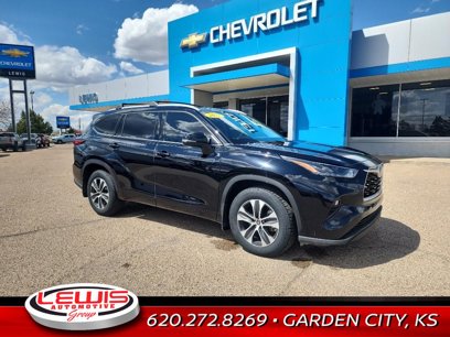 Used 2022 Toyota Highlander XLE