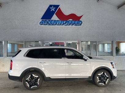 Used 2023 Kia Telluride S w/ S Sunroof Package