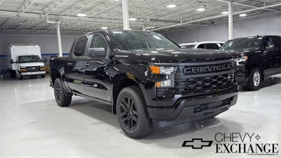 New 2026 Chevrolet Silverado 1500 Custom w/ Turbomax Blackout Package
