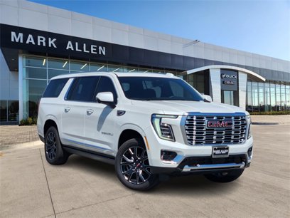 New 2025 GMC Yukon XL Denali w/ Sun & Power Step Package