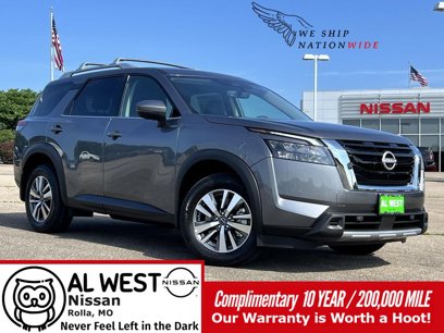 New 2025 Nissan Pathfinder SL w/ Cargo Package