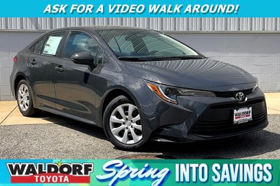 New 2025 Toyota Corolla LE