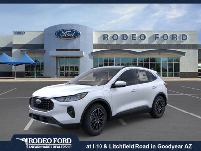 New 2025 Ford Escape SE w/ Class II Trailer Tow Package