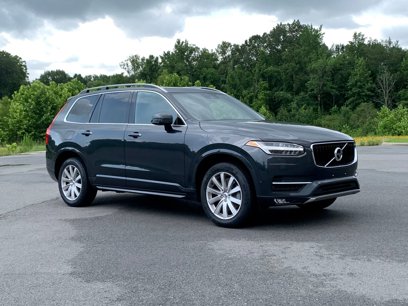 Used 2017 Volvo XC90 T5 Momentum