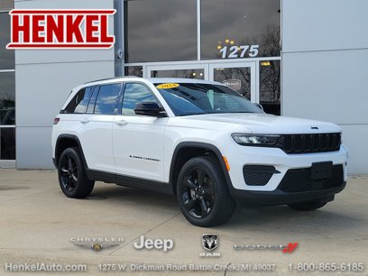 Used 2024 Jeep Grand Cherokee Altitude