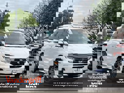 New 2025 Honda Odyssey Touring