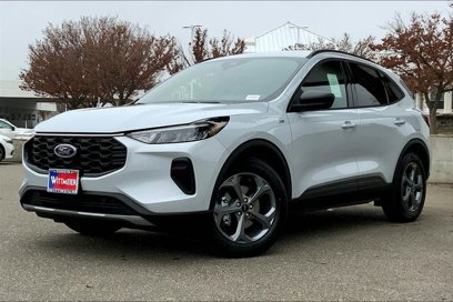 New 2025 Ford Escape ST-Line w/ Equipment Group 301A