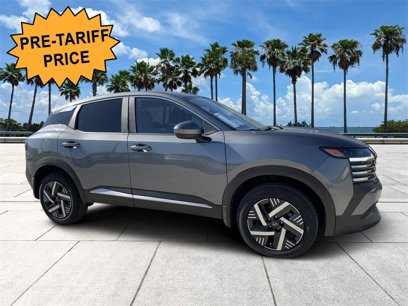 New 2025 Nissan Kicks SV