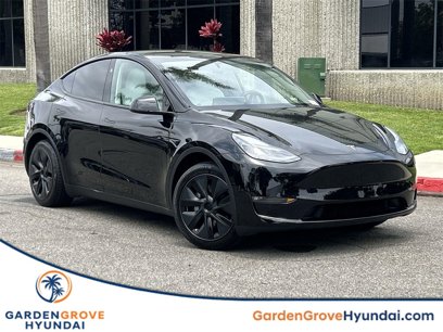 Used 2025 Tesla Model Y Long Range