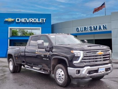 New 2025 Chevrolet Silverado 3500 LTZ