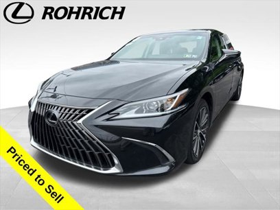 Certified 2022 Lexus ES 350 w/ Premium Package
