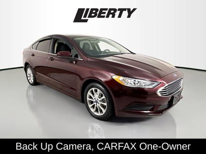 Used 2017 Ford Fusion SE w/ Fusion SE Technology Package