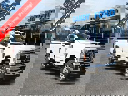 New 2024 Ford F350 XLT w/ 360-Degree Camera Package