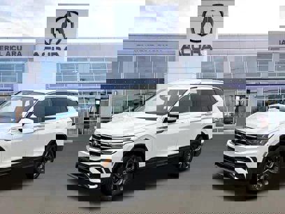 Used 2022 Volkswagen Tiguan SE
