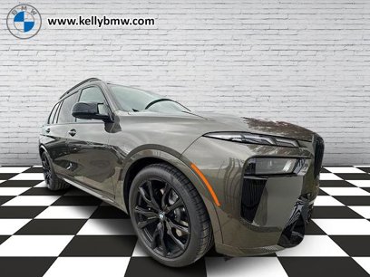 New 2025 BMW X7 M60i