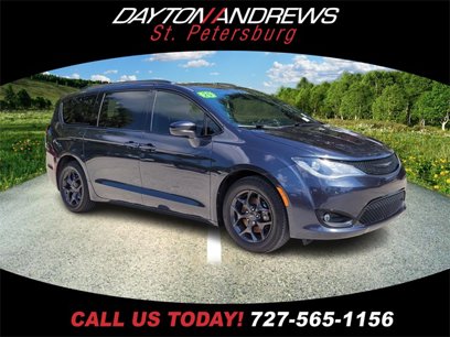 Certified 2020 Chrysler Pacifica Touring-L w/ S Appearance Package