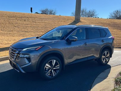 New 2025 Nissan Rogue SL w/ SL Premium Package
