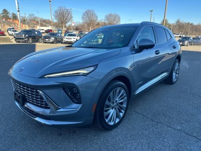New 2025 Buick Envision Avenir