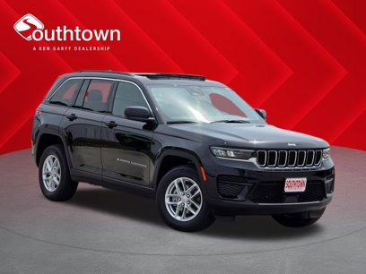 New 2025 Jeep Grand Cherokee Laredo X