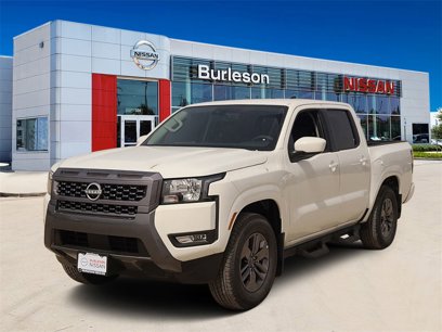 New 2025 Nissan Frontier SV w/ SV Convenience Package