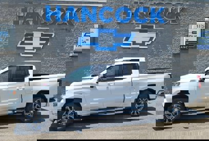New 2025 Chevrolet Silverado 1500 LT