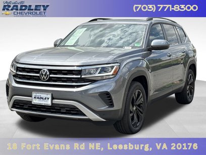 Used 2023 Volkswagen Atlas SE w/ Panoramic Sunroof Package