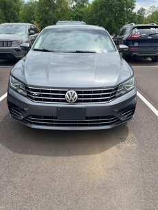 Used 2017 Volkswagen Passat 1.8T R-Line