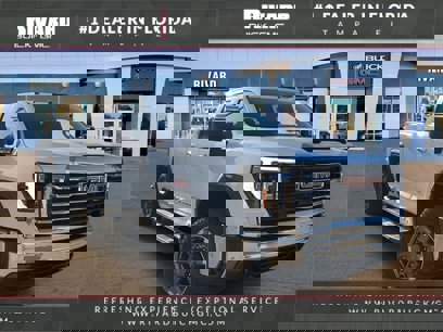 New 2025 GMC Sierra 2500 SLT w/ SLT Premium Package